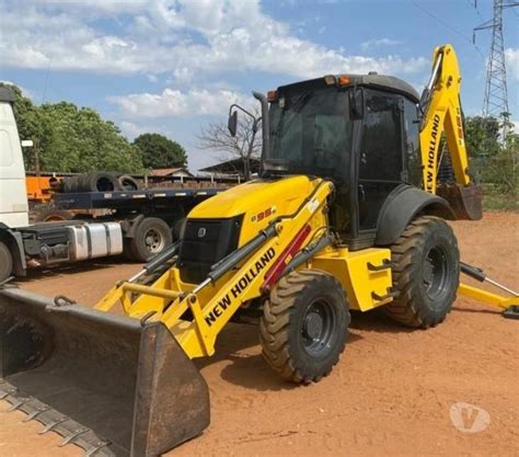 New Holland B95B ANO 2019 4X4 Londrina PR Tratores e máquinas