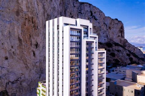 Devil S Tower Gibraltar 174 Apartamentos Prefabricados Ponce