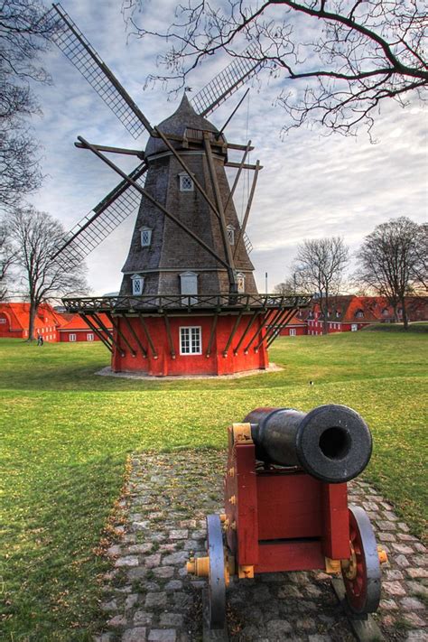 The windmill at Kastellet in Copenhagen, | Vindmølle, Rejser, København