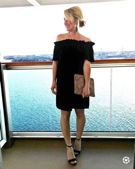 Our Friend Cassie From Hi Sugar Plum Knows A Thing Or Two About Cruise Fashion See What She