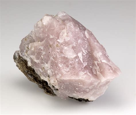 Quartz-var.-Rose-Quartz - Minerals For Sale - #2632904