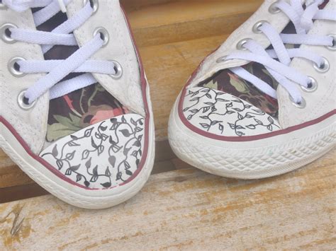 Drawing On Converse At Paintingvalley Explore Collection Of