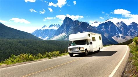 10 Best RV Roadside Assistance Plans 2024