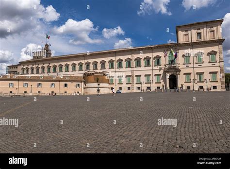 Palais présidentiel du quirinale à rome Banque d image et photos Alamy