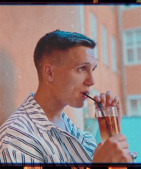 Charry | Spotify