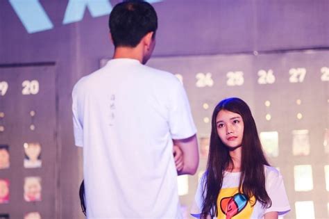 Cuộc thi Nhận mặt hot girl ở Trung Quốc Mẹ đẻ còn nhận nhầm con gái