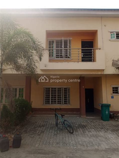 For Sale Luxury 3 Bedrooms Terraced Duplex Middle Piece Lekki