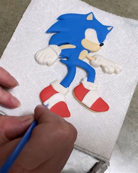 How To Make A Sonic The Hedgehog Cake How To Make A Sonic The