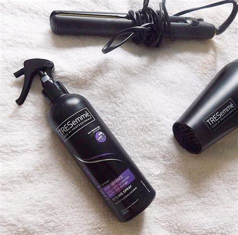 TRESemmé heat defence styling spray review - jazminheavenblog