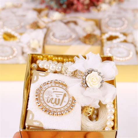 Personalized Velvet Mini Quran Pearl Tasbeeh Decorated Box Gift Set