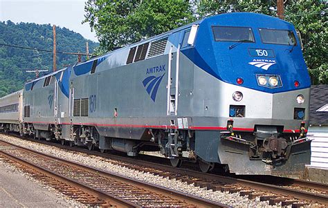 Amtrak P40DC With Double Engines by srkiko599 on DeviantArt