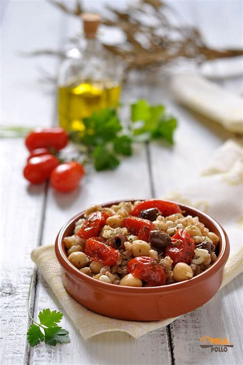 Insalata Di Farro Con Ceci E Pomodorini Pelle Di Pollo Ricetta