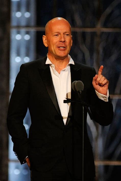 54 best images about Bruce Willis on Pinterest | Die hard 1988, Ray ...