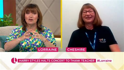 Harry Styles Helps A Fan Come Out As Gay Live On Stage At His Gig At Wembley Stadium Mirror Online