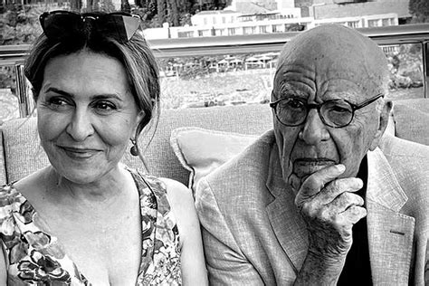 Мать экс-жены Абрамовича встречается с 92-летним медиамагнатом - Газета ...