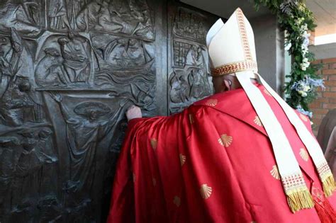 Papa Francesco E Il Giubileo A Rebibbia Non Buttate Le Chiavi Aprite