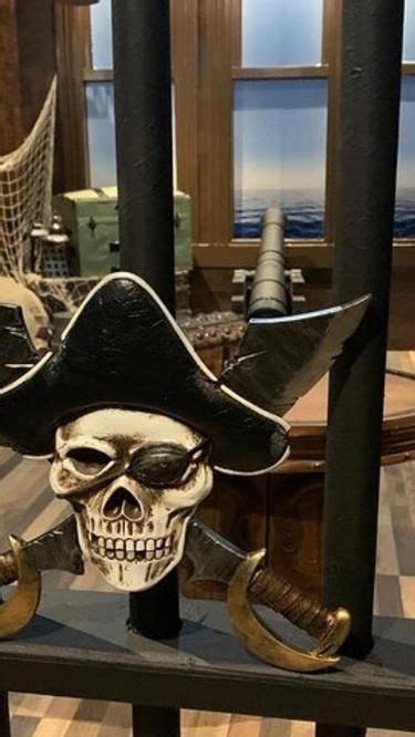 Blackbeard S Brig Escape Room Experience Denver Escape Room Cool