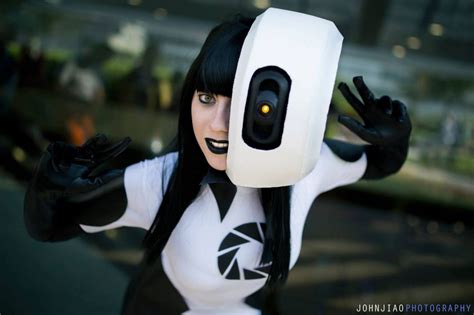 GLaDOS gijinka cosplay