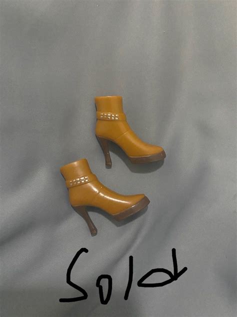 Bratz Shoes And Clothes On Carousell