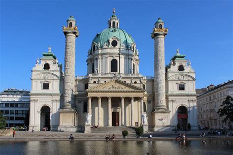 Karlskirche von Johann Bernhard Fischer von Erlach, gesamt | Kunst ...