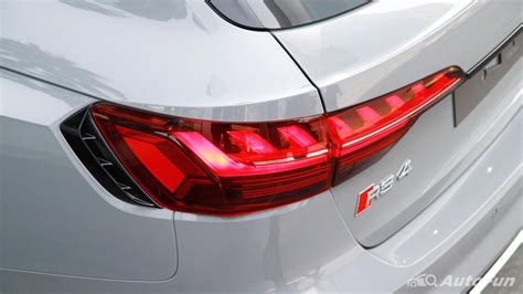 Foto Gambar Eksterior Audi Rs 4 Avant 2025 Autofun