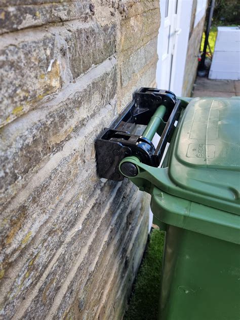 Wheelie Bin Lock Wheelie Bin Buddy Wheelie Bin Clamp Bin Lock