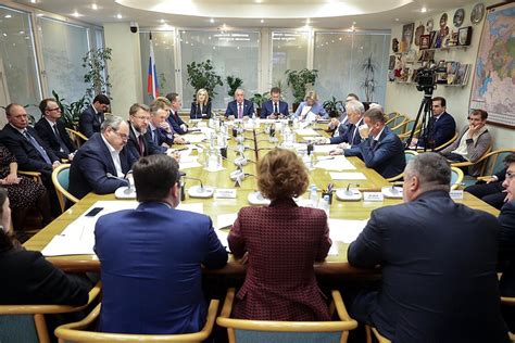 Заседание Комитета по развитию Дальнего Востока и Арктики с участием ...
