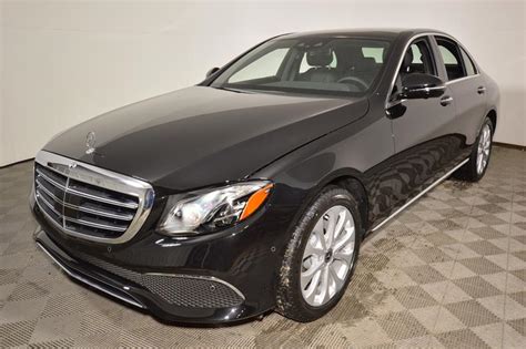 Certified Pre Owned 2018 Mercedes Benz E Class E300 4 Door Sedan I7156 Mercedes Benz Canada