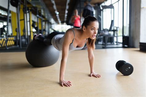 Ab Moves With Exercise Ball Popsugar Fitness Middle East