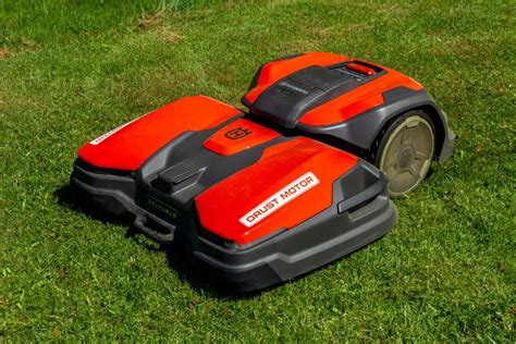 Revolutionary Robot Lawn Mowers Without Perimeter Wire