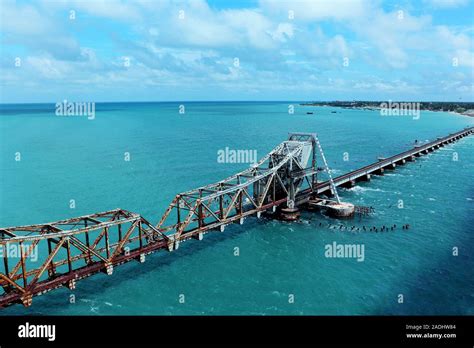 Rameshwaram railway bridge hi-res stock photography and images - Alamy