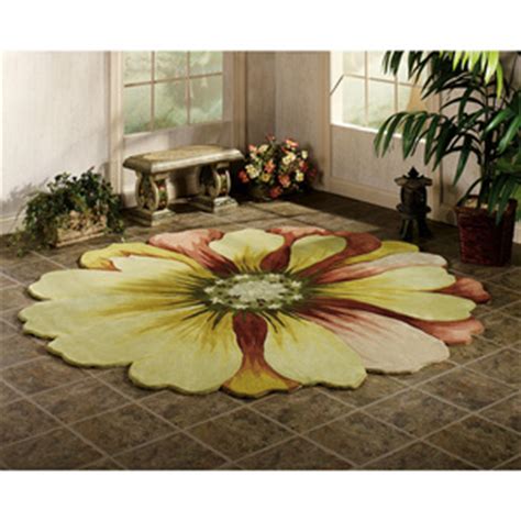 Mia Sculpted Round Flower Rugs - Betterimprovement.com