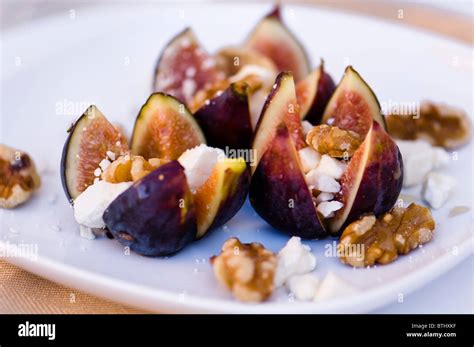 Figs and cheese appetizer Stock Photo - Alamy