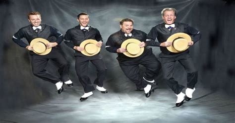 Barbershop Quartet Plays Perfect Modern Pop Song Medley