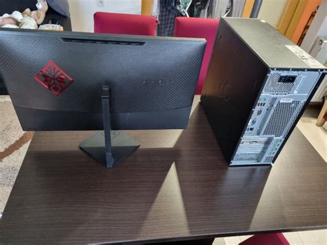 Računalo Intel i5 sa Monitorom HP Omen 25 144Hz