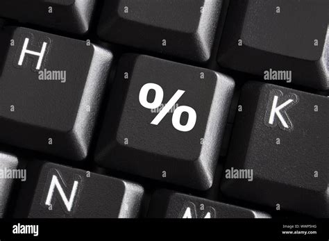 Signo De Porcentaje En El Teclado Del Ordenador Mostrando El Concepto