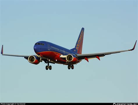 N947WN Southwest Airlines Boeing 737 7H4 WL Photo By Yan David ID