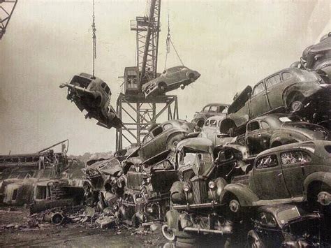 Cool old cars, Abandoned cars, Junkyard