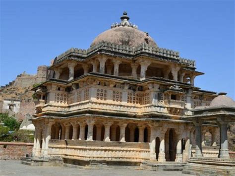 Explore Jaisalmer Jodhpur Udaipur Tour For Night Days