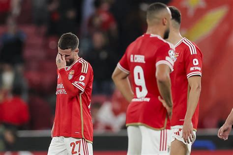 Real Sociedad Benfica Typy kursy zapowiedź 08 11 Liga Mistrzów