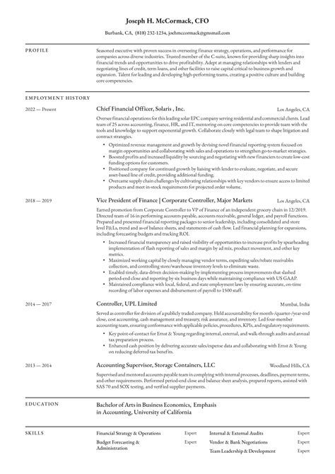 CFO Resume Example & Writing Guide