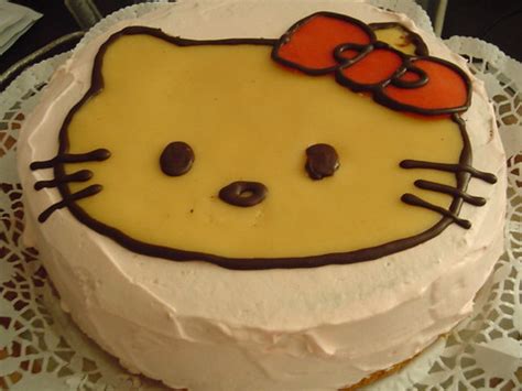 Hello Kitty Strawberry Cake Marlene Bakes Flickr