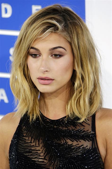 Hailey Baldwin Wavy Light Brown Medium Brown Bob Dark Roots Messy