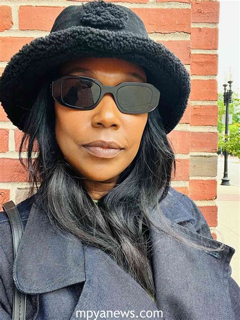 Bill Burr's Wife: Nia Rene Hill's Untold Story – Secrets You Won't Believe! Image 1