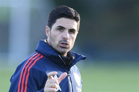 Mikel Arteta Sends Arsenal Stars ‘commitment Message With Gunners