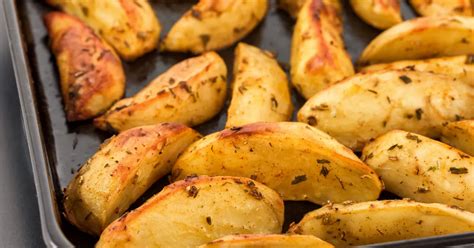 Receita de Batata Rústica na air fryer uma opção prática e nutritiva