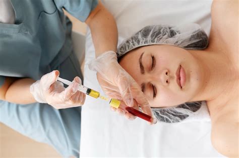 PRP vs PRF: Understanding the Differences – Dr. Amina Al Amiri Clinic