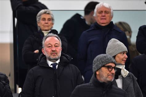 Caso Plusvalenze La Linea Difensiva Della Juventus