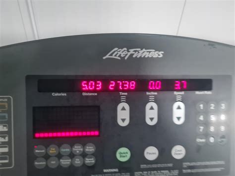 Week 9 run 1. Had to go treadmill Cause its just too hot 😵‍💫 but I hit