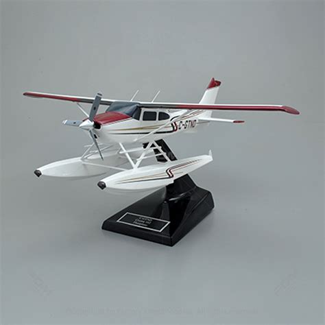 Cessna C 172 Float Mahogany Model